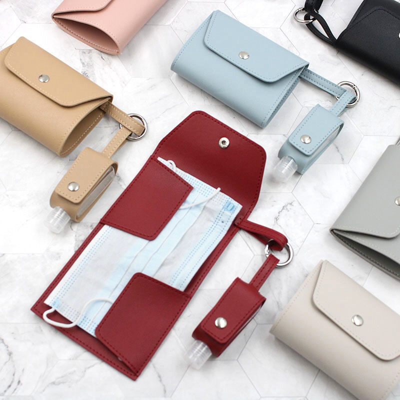 Pochette anti-bactérienne pour masques + Porte clé pour gel hydroalcoolique